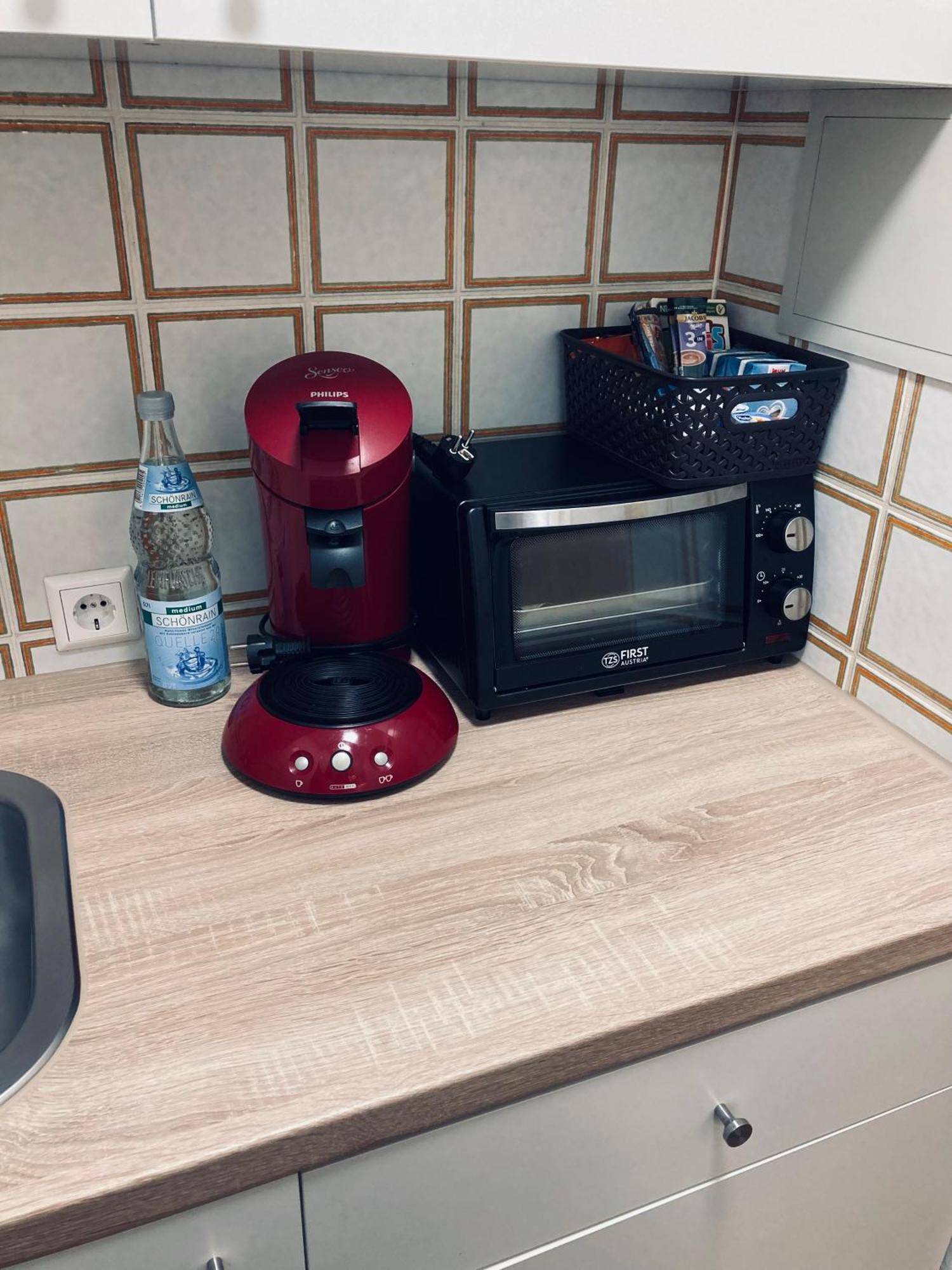 Free Apartment - Ermstal Bad Urach Zewnętrze zdjęcie